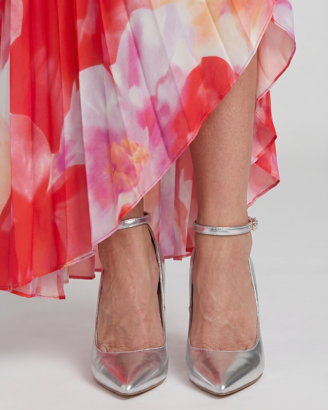 Marielle | Zapatos de Tacón Metalizados de Punta Fina con Tira de Tobillo