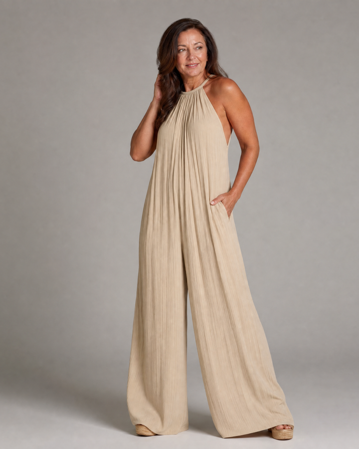 Sylvara | Mono Holgado Plisado de Pierna Ancha con Cuello Halter