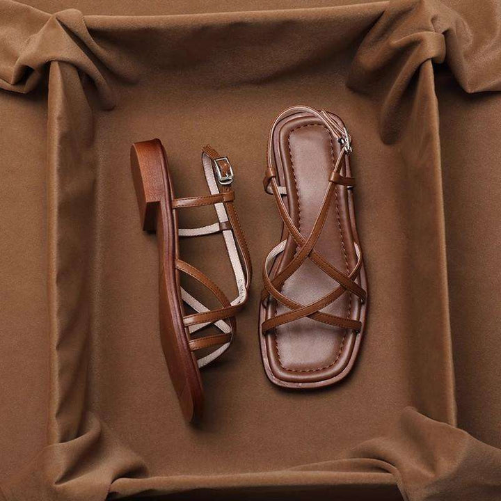 Sandalias Vittoria de tiras en cuero italiano