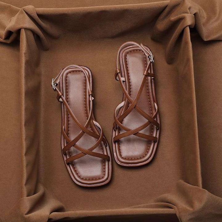 Sandalias Vittoria de tiras en cuero italiano