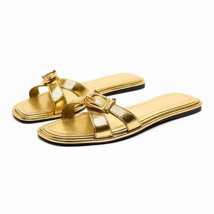 Sandalias de tiras recortadas en cuero italiano