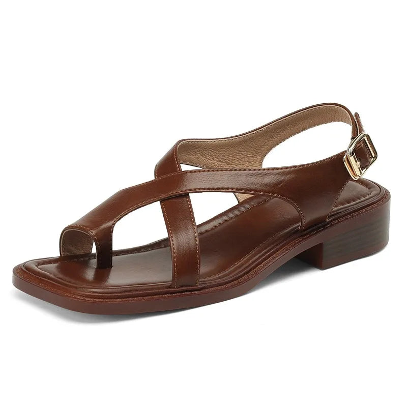 Sandalias cruzadas en cuero italiano